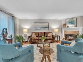 770 Salisbury Street 201, Worcester MA 01609
