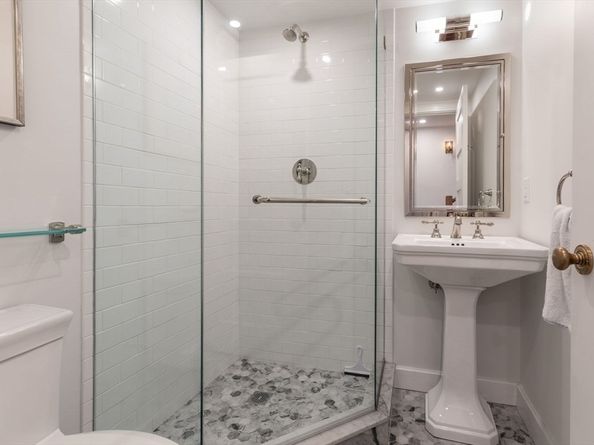 27 Lawrence Street, Boston MA 02116