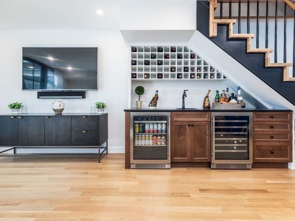 27 Lawrence Street, Boston MA 02116
