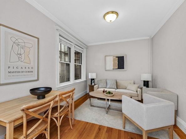 65 Lanark Rd 2, Boston MA 02135