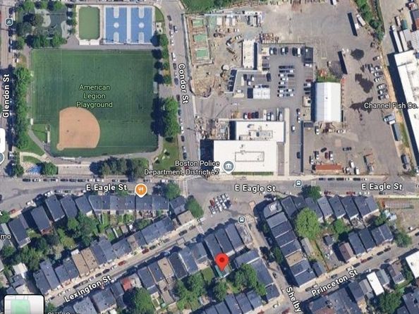 305R Lexington St, Boston MA 02128