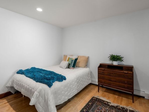 39 Westbrook Lane, Westwood MA 02090