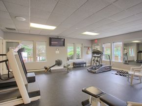 405 Ridgefield Cir C, Clinton MA 01510