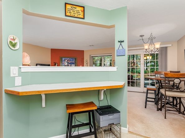 405 Ridgefield Cir C, Clinton MA 01510