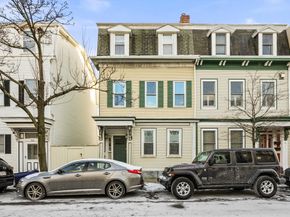 511 E 8th St A, Boston MA 02127
