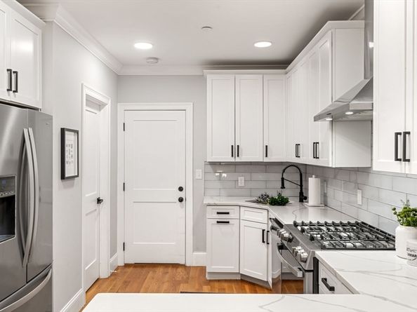 41 West Eagle St 1, Boston MA 02128