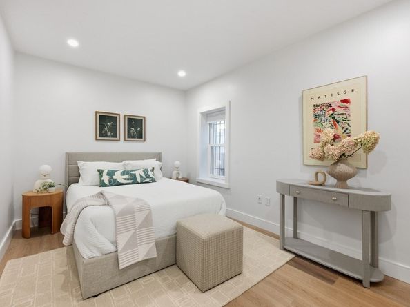 94 Saint Botolph St 1, Boston MA 02116