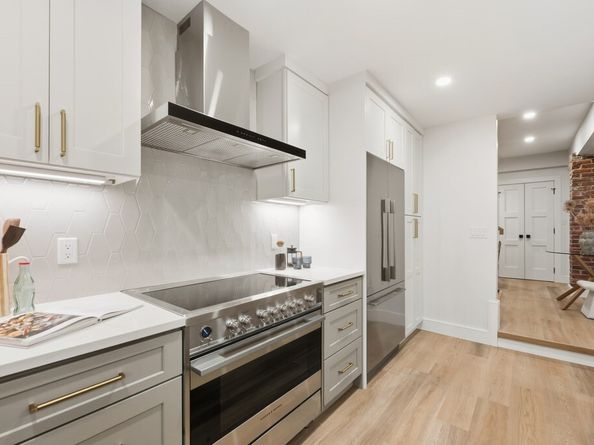 94 Saint Botolph St 1, Boston MA 02116
