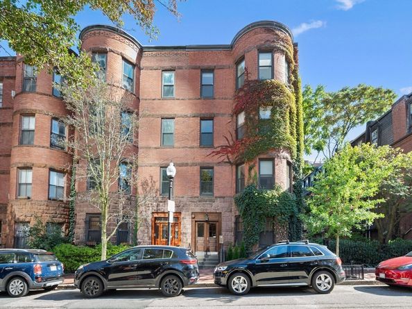 94 Saint Botolph St 1, Boston MA 02116