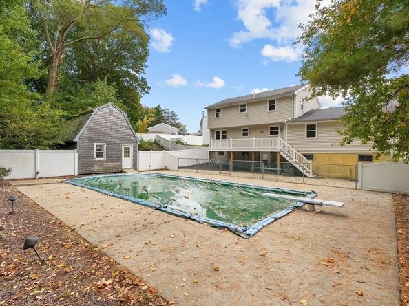 67 Abby Rd, Braintree MA 02184