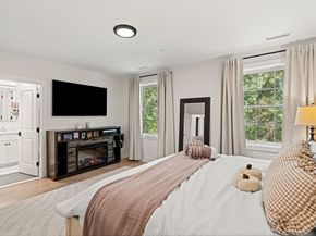 300 Albion Road 306, Bedford MA 01730