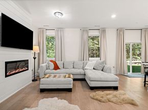 300 Albion Road 306, Bedford MA 01730