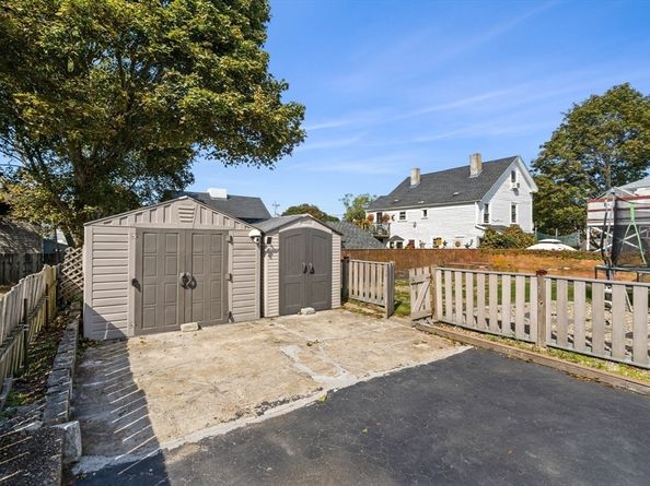 3 Stone Court, Gloucester MA 01930