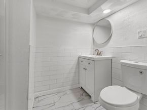 33 Vesey Rd, Randolph MA 02368