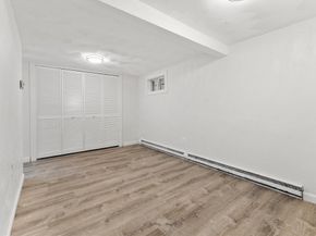 33 Vesey Rd, Randolph MA 02368