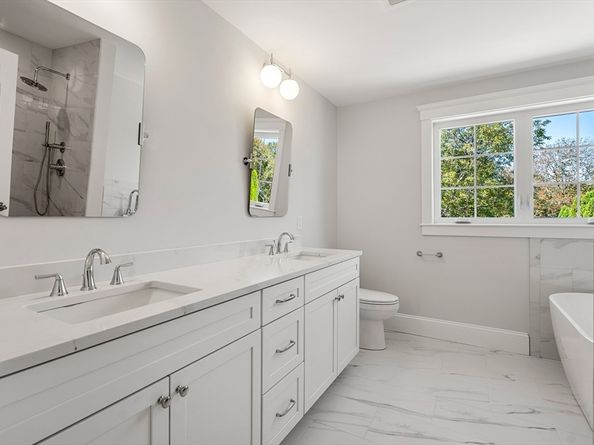 123 Livingstone Ave, Beverly MA 01915