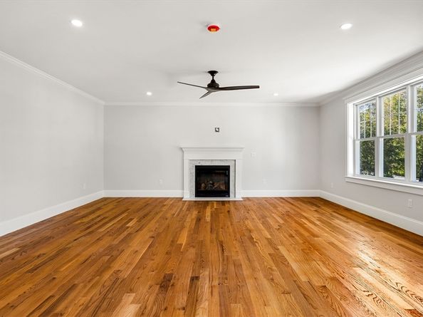 123 Livingstone Ave, Beverly MA 01915