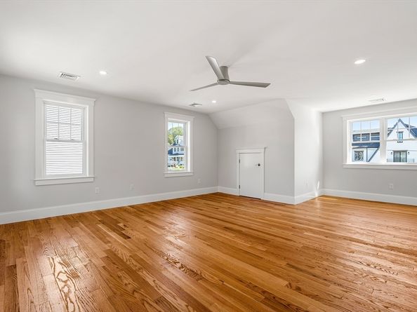 123 Livingstone Ave, Beverly MA 01915