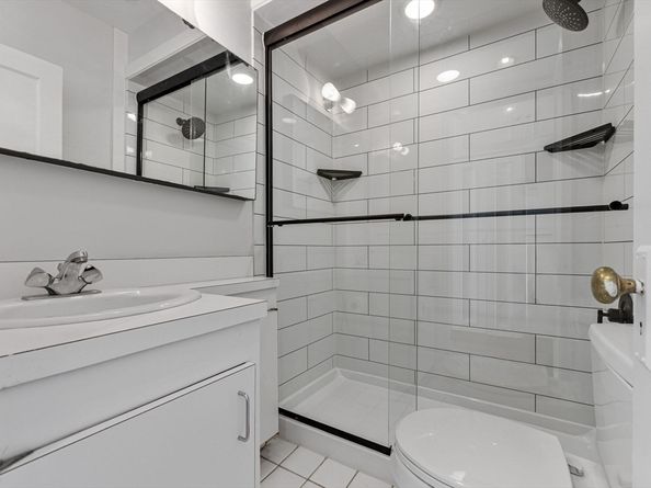 396 Beacon Street 3, Boston MA 02116
