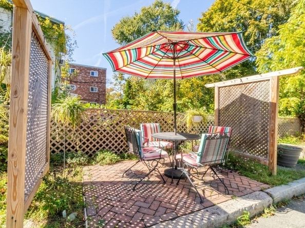 114 Wrentham St 1, Boston MA 02124