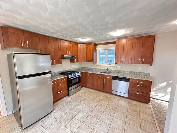 88 Pearl St, Somerville MA 02145