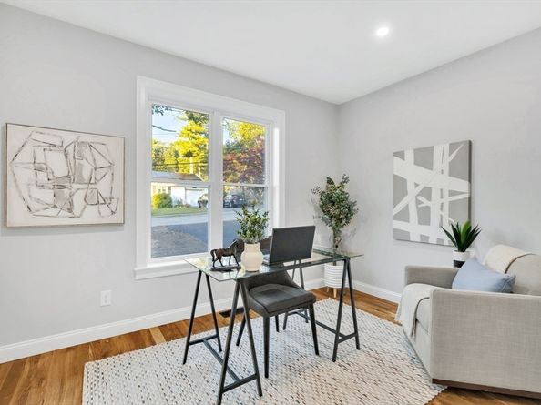 29 S Gate St, Dedham MA 02026