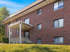 111 Warren Ave 1F, Quincy MA 02170