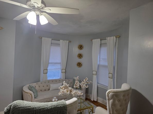 96 Vernon St, Worcester MA 01610