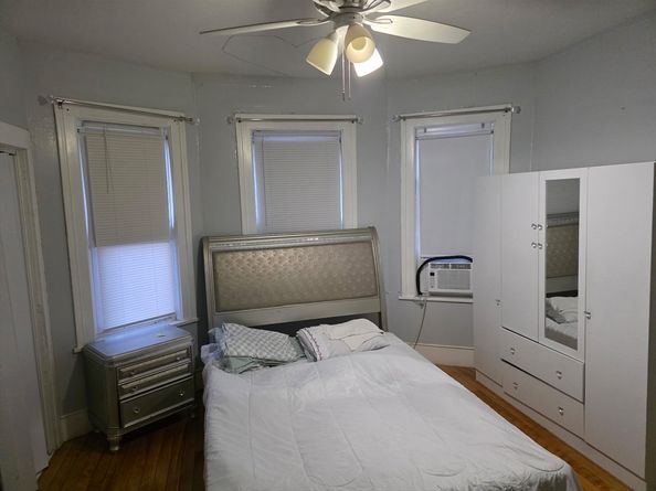 96 Vernon St, Worcester MA 01610