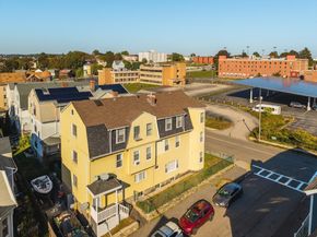 96 Vernon St, Worcester MA 01610