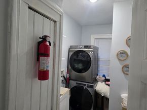 96 Vernon St, Worcester MA 01610