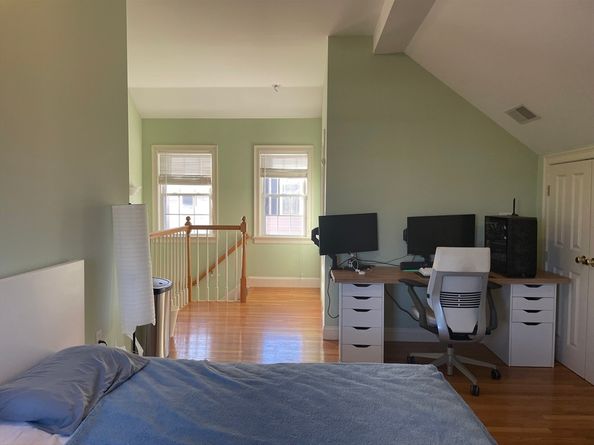 220 Grove Street 1, Waltham MA 02453