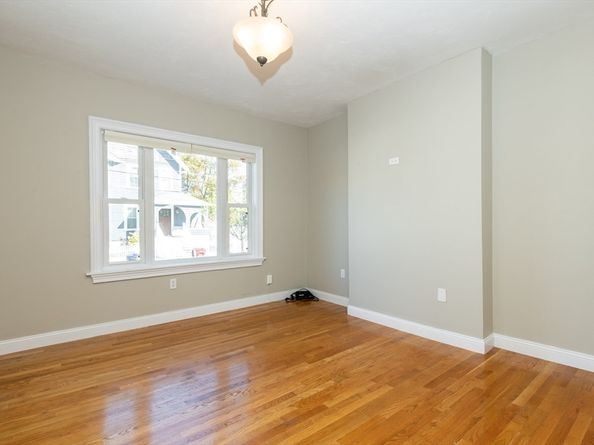 20 Herbert St 20, Melrose MA 02176