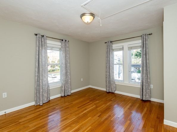 20 Herbert St 20, Melrose MA 02176