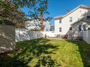 20 Herbert St 20, Melrose MA 02176