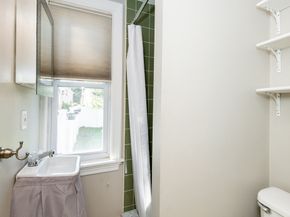 20 Herbert St 20, Melrose MA 02176