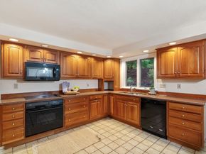 369 Border Road, Concord MA 01742