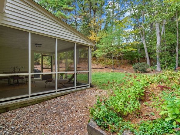 369 Border Road, Concord MA 01742