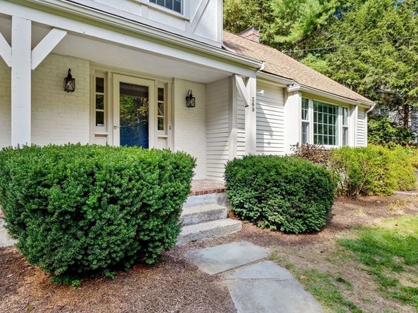 369 Border Road, Concord MA 01742