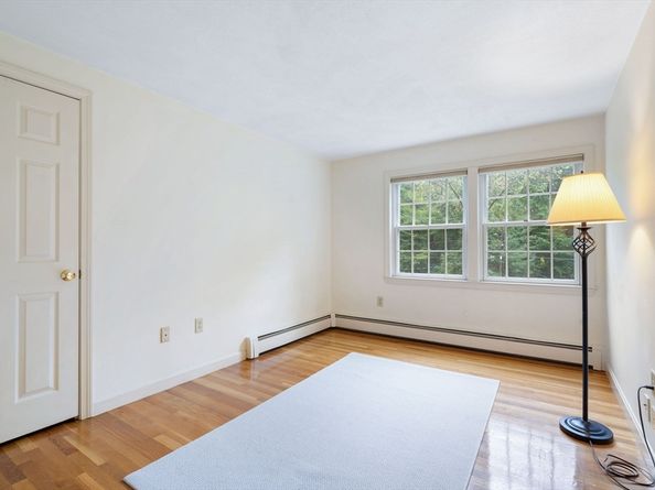 369 Border Road, Concord MA 01742