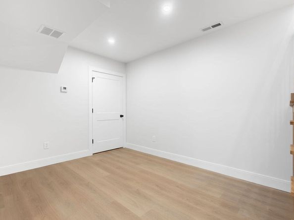 265-267 River St 267, Newton MA 02465