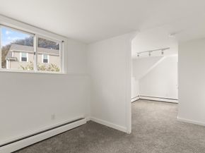 22 Taylor St 1, Gloucester MA 01930