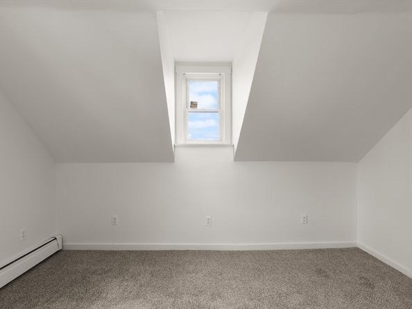 22 Taylor St 1, Gloucester MA 01930