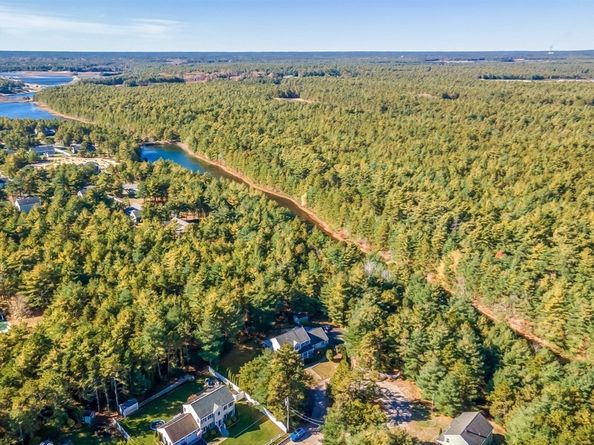 6 Sloop Ln, Wareham MA 02571