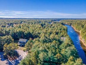6 Sloop Ln, Wareham MA 02571