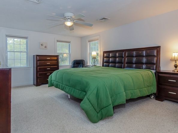 6 Sloop Ln, Wareham MA 02571