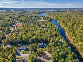 6 Sloop Ln, Wareham MA 02571