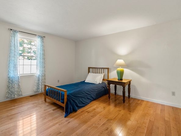 154 Danforth St, Framingham MA 01701
