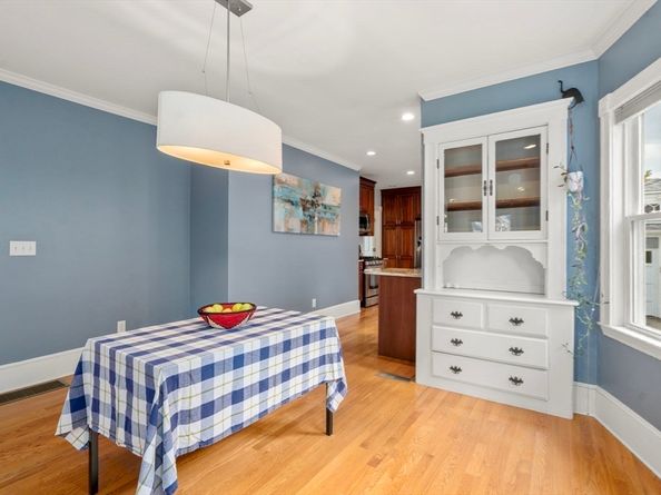 35 Windsor St 1, Arlington MA 02474