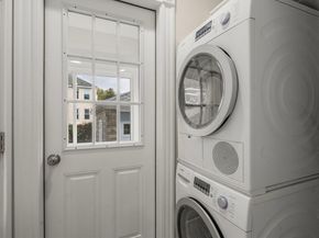 35 Windsor St 1, Arlington MA 02474